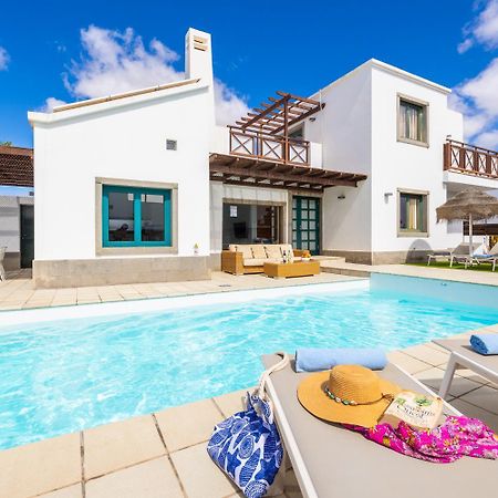 Villa Ariel Плайя-Бланка Екстер'єр фото